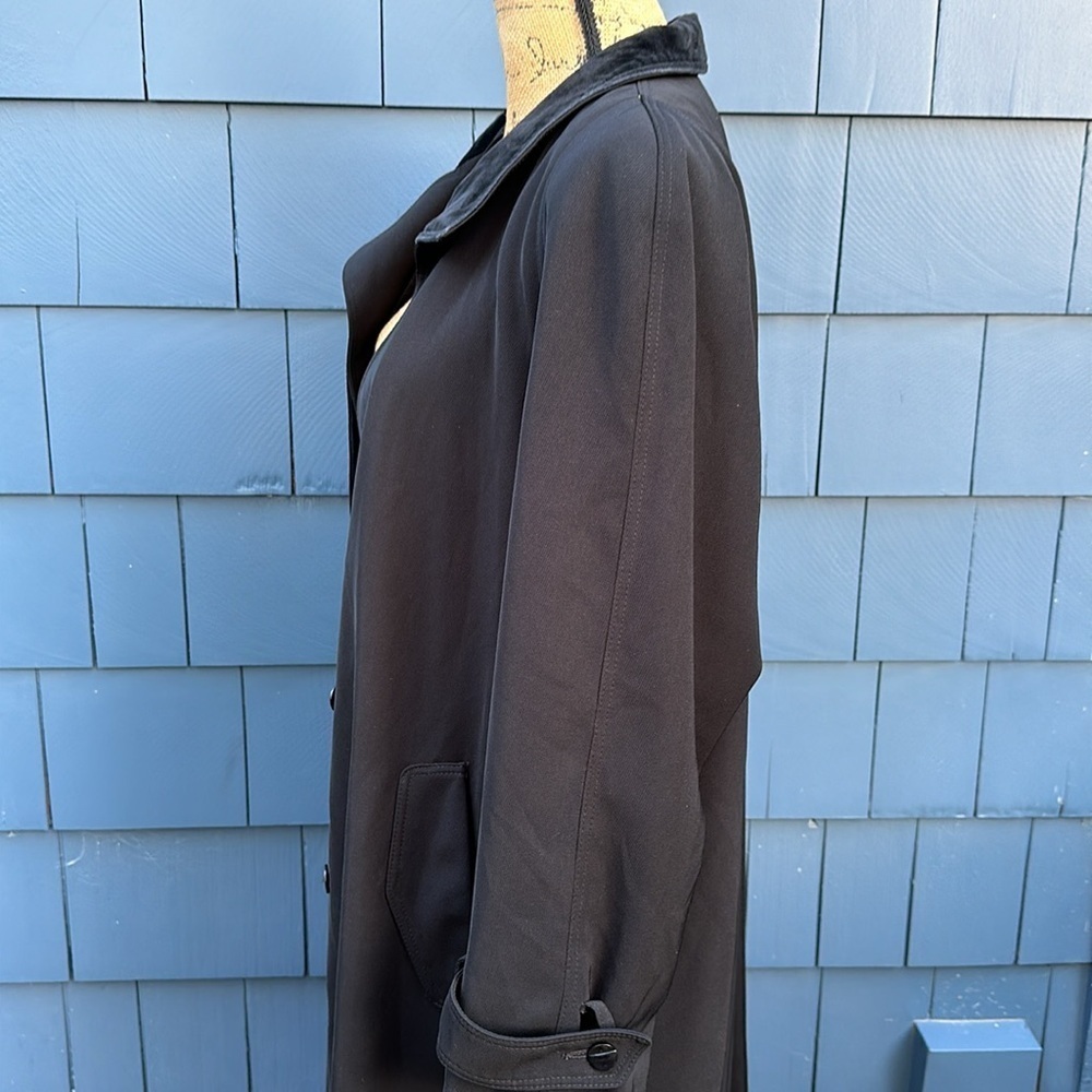🖤🖤🖤Black trench coat lines hidden button 10 medium velvet collar - Picture 8 of 10